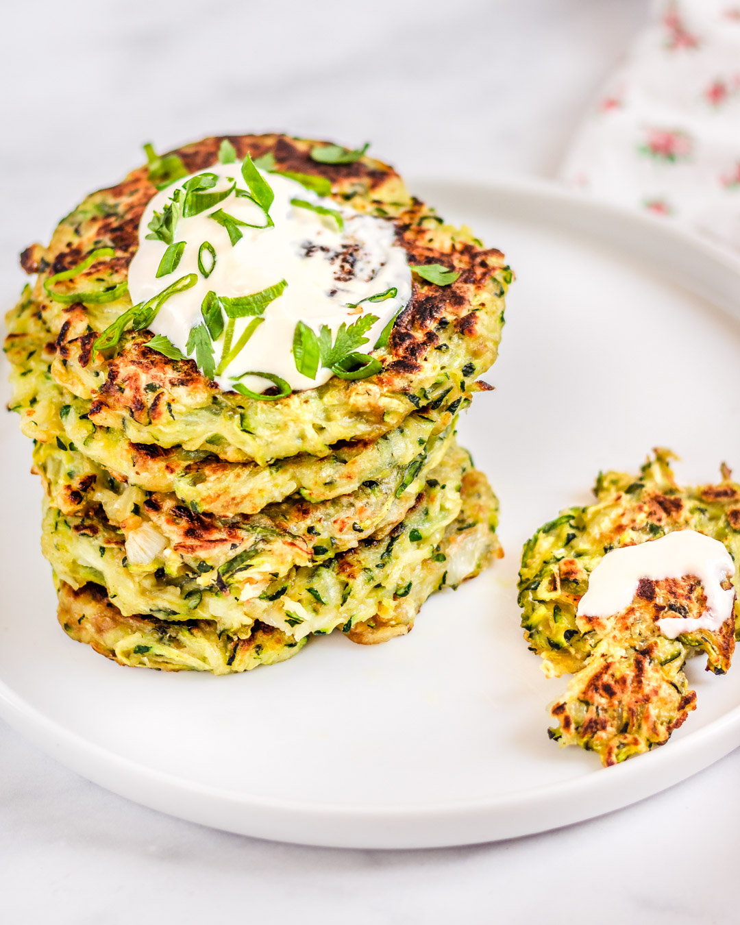 Vegan zucchini and chickpea fritters
